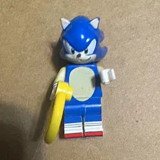 LEGO Sonic the Hedgehog Minifigure with Yellow Ring Accessory