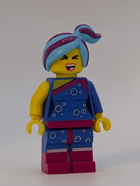 LEGO Movie 2 Flashback Lucy TLM156 Minifigure 71023 Wyldstyle Retired