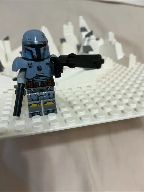 LEGO Star Wars Paz Vizsla Minifigure 75319 Mandalorian With Pack