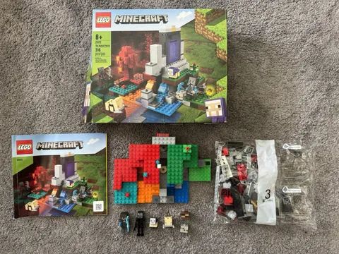 LEGO Minecraft The Ruined Portal 21172 W/Box 100% Complete Set - 1 Bag Unopened