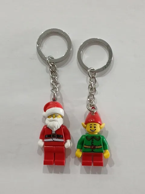 LEGO Minifigure Keychains Lot of 2 Santa (854040) and Elf (854041) EUC