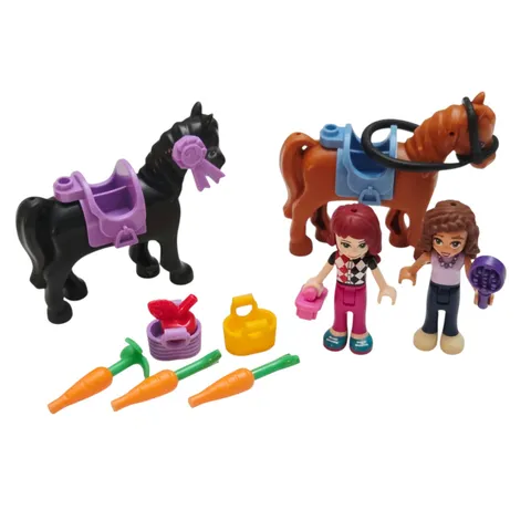 LEGO Friends Horse Show Bundle Horses Riders Ribbons Equestrian Accessories Lot