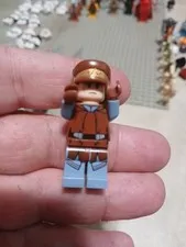 Lego Star Wars Minifigure SW0638 SW638 Naboo Security Officer Light Nougat Head