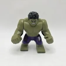 LEGO HULK Minifigure w/ Purple & Red Pants Marvel 2013 (Pre-Owned) Authentic