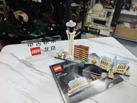 LEGO 21047 Architecture Skylines Las Vegas 501 pcs -丨With  Instruction丨No box！