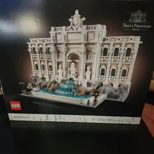 LEGO Architecture Trevi Fountain Building Set for Adults (21062) 1880 Pieces