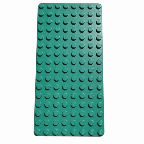 LEGO Classic Green THIN 18  X 16 STUD Baseplate 2.5” X 5” PIECE #3865 92438