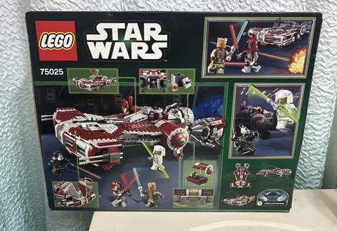 LEGO 75025 Star Wars Jedi Defender Class Cruiser Retired Hard to find set New