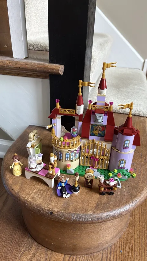 LEGO Disney Princess Belle's Enchanted Castle 41067