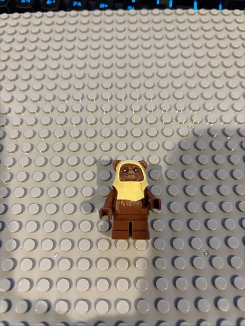LEGO Star Wars Ewok Paploo Minifigure SW0238