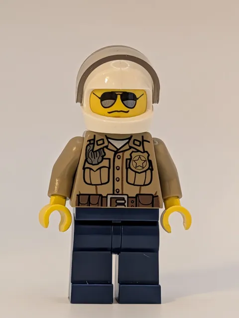 LEGO City Forest Police Officer CTY0276 Minifigure 4437 White Helmet Visor