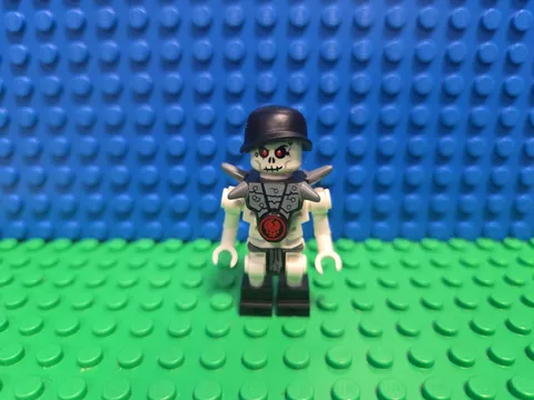 Lego Chopov Minifigure Skulkin njo0005 2259 CMF Lot Rare Retired Ninjago Vintage