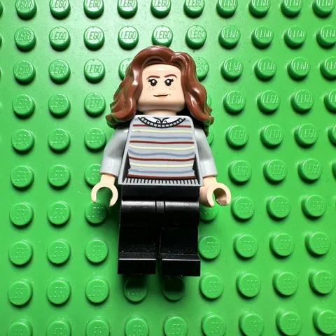 LEGO Female Minifigure Brown Hair Striped Torso Black Legs Hermione Granger Z12