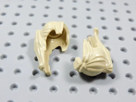 LEGO Lot of 2 Female Girl Tan Hair Minifig Long Ponytail Bangs BQ