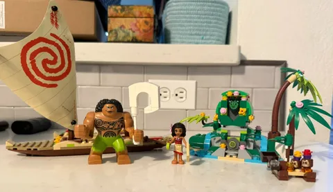 LEGO Disney: Moana's Ocean Voyage (41150), Used, Great Condition, Retired