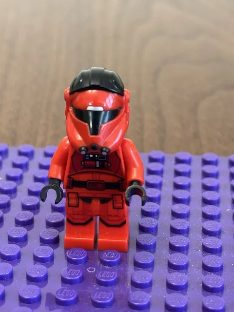 LEGO Star Wars Major Vonreg Minifigure, wrong face