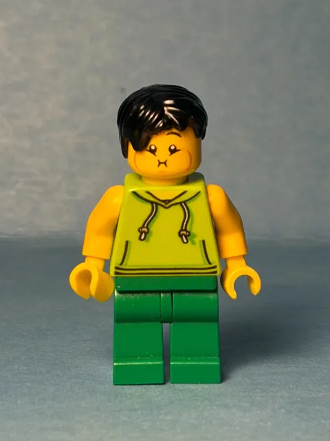 LEGO Town Minifig twn351 - Ludo Green Male - Scratches on Legs/No Cracks
