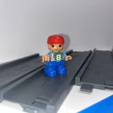 LEGO DUPLO Replacement People Figures with Tracks Street Connectable Tracks 