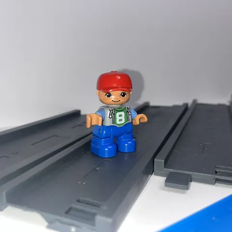 LEGO DUPLO Replacement People Figures with Tracks Street Connectable Tracks 