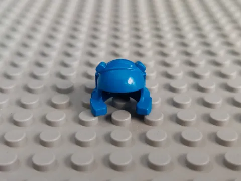 Lego 8957 - Blue Helmet with Side Sections and Headlamp - Used