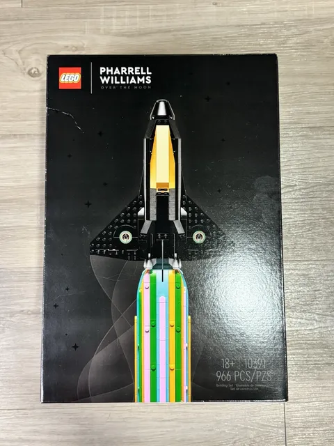 LEGO Icons Over the Moon with Pharrell Williams #10391 NISB Brand New
