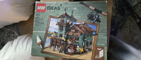 LEGO Ideas Old Fishing Store 21310 2049pc Boxed Complete Set Brick Separator