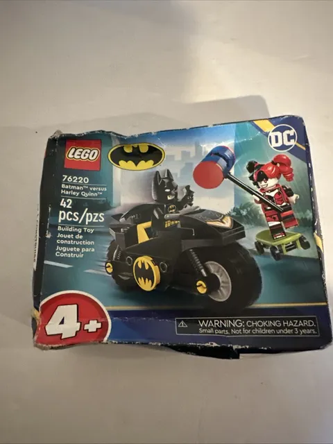 LEGO SUPER HEROES BATMAN VERSUS HARLEY QUINN SET NUMBER (76220) NEW WITH DAMAGE!