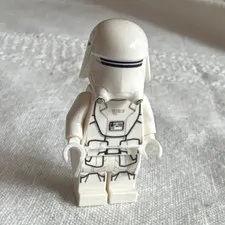 LEGO Star Wars First Order Snowtrooper Minifigure Plastic White Helmet Armor