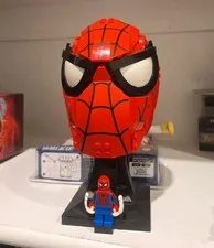 LEGO Super Heroes: Spider-Man's Mask (76285) minifigure