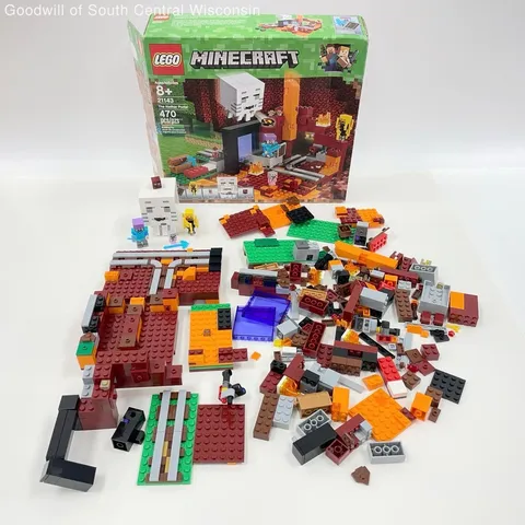 Assumed Complete LEGO Minecraft 21143 The Nether Portal; No Manual
