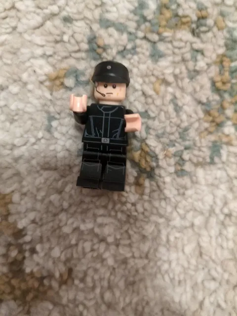 LEGO Imperial Officer Minifigure 75302 sw1142 Star Wars Imperial Shuttle Pilot
