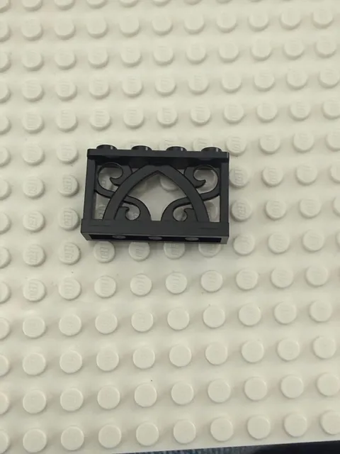 LEGO Black Ornate Fence/Railing 1x4x2