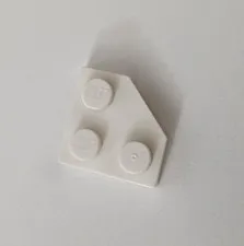 LEGO White Wedge, Plate 2 x 2 Cut Corner Parts 26601