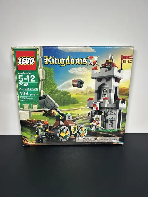 LEGO Castle: Outpost Attack (7948). Retired! Rare! Sealed!