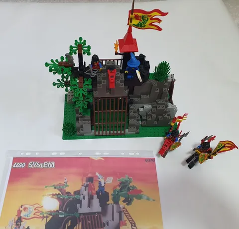 Lego Castle Set 6076 Dark Dragon's Den