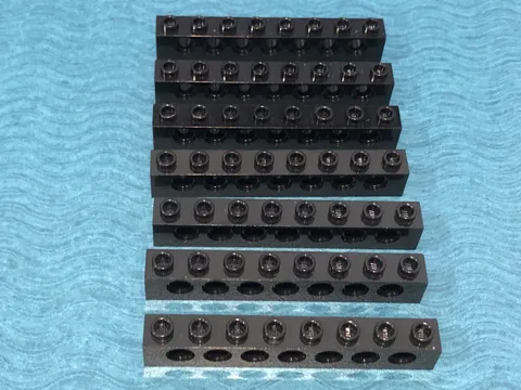 LEGO PART 3702 TECHNIC BRICK 1X8 WITH HOLES 7 PIECES (BLACK)