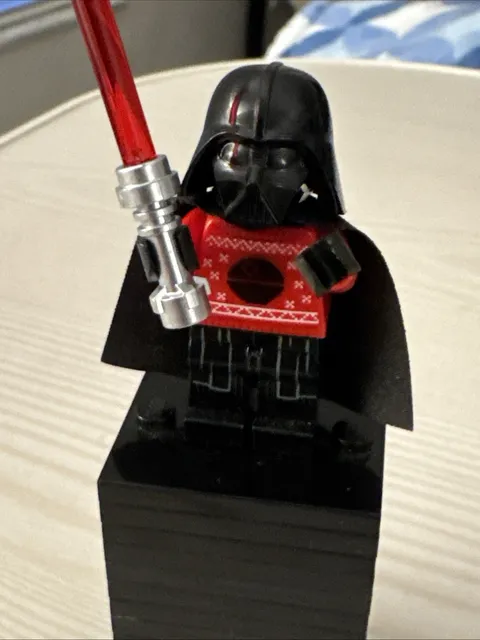 LEGO Star Wars Darth Vader Minifigure SW1121 Christmas Sweater Death Star 75279