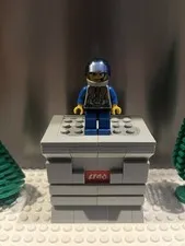 LEGO® Minifigure Space lom014 Life on Mars LoM Assistant Large Blue Shiny Visor