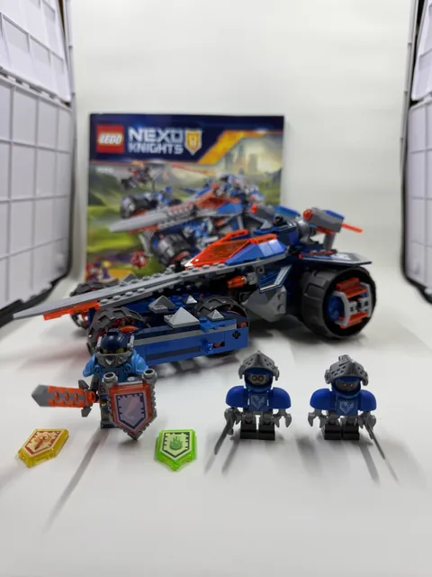 LEGO NEXO KNIGHTS: Clay's Rumble Blade (70315) Read Description