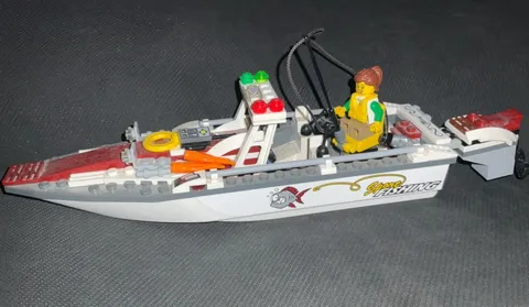 LEGO City: Sport Fishing Boat Figure Included (60147) Incomplete Discontinued🚤