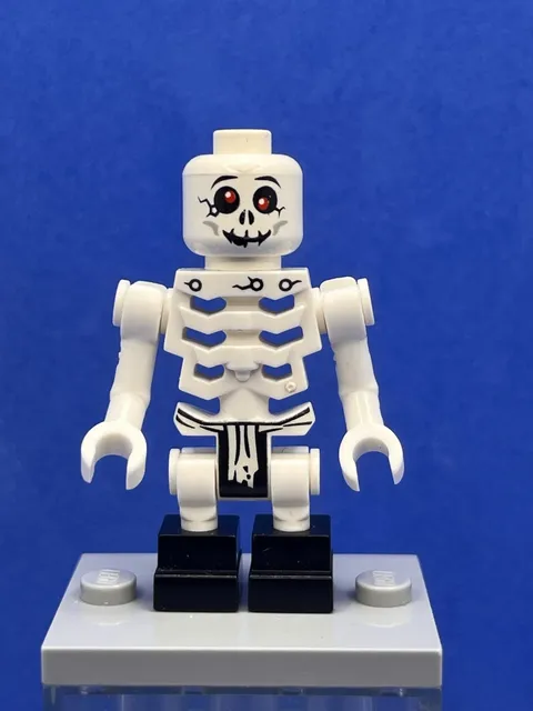 Bonezai (Skulkin) njo0008 - LEGO Ninjago: The Golden Weapons Used MInifigure