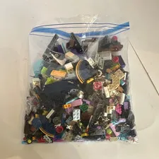 LEGO Bulk Lot Mixed Parts & Pieces Multicolor Plastic Bag Age 4+ Buildings