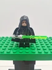 Luke Skywalker Jedi Master Minifigure LEGO Star Wars 75324 Dark Trooper Mini Fig