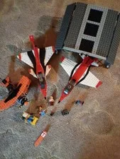 LEGO CITY #60103 Airport Air Show Hangar 100% Complete