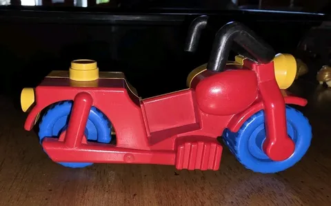 Lego Duplo Item Clown Motorcycle red/yellow w/ blue wheels vintage