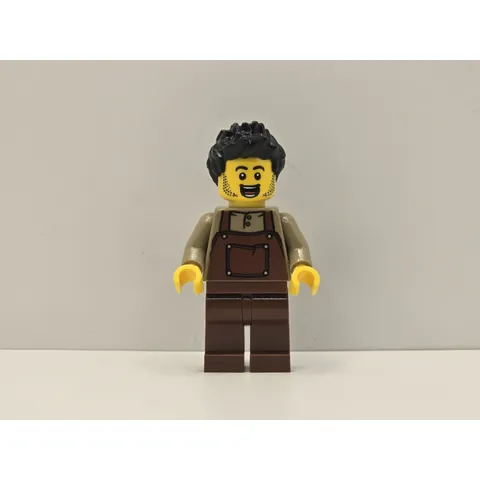 LEGO Holiday Minifigure Man Black Spiked Hair Dark Tan Shirt hol260 New