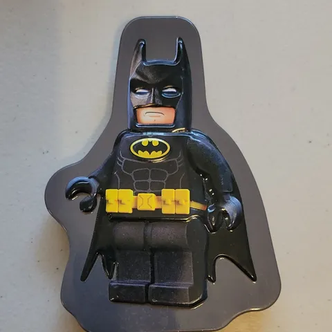 LEGO Batman Theme Minifigure Lot - Batman & Batgirl (Black/Purple)