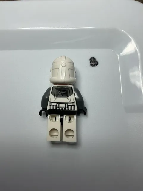 Lego Clone Trooper Minifigure 104th Wolfpack Star Wars 75045 