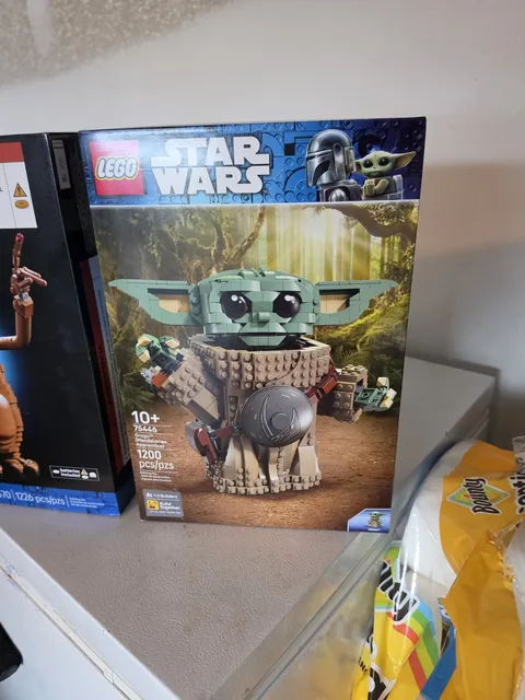 LEGO Star Wars Grogu  Mandolorian Apprentice 75446, 1200 Pieces, 10+, Box, Plate