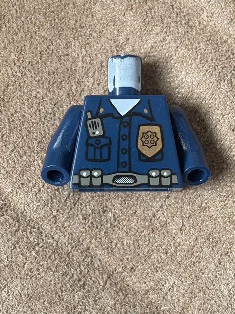 Lego Torso Police Highway Patrol, Shirt with Badge and Radio Pattern